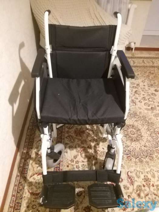 Инвалидная коляска, фотография 2