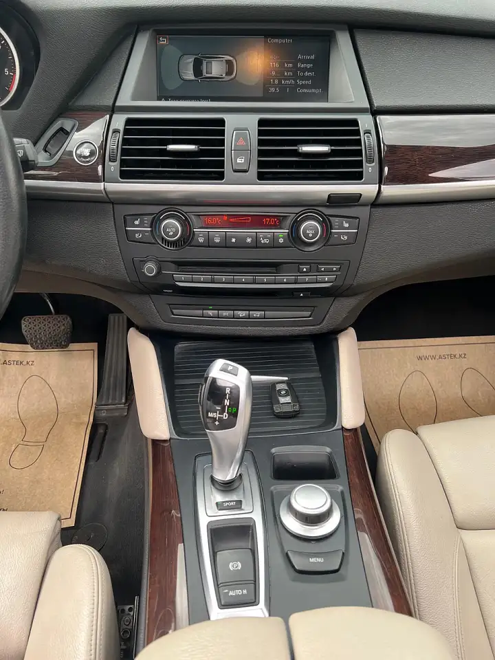 BMW X6 2009 г., фотография 8