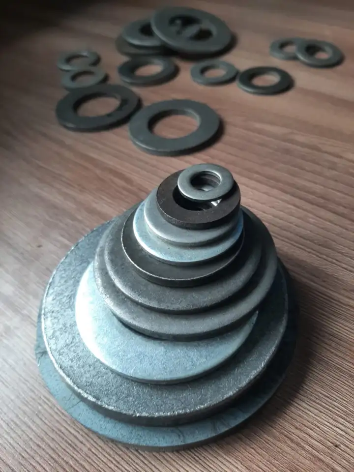 Болты гайки шайбы, фотография 3