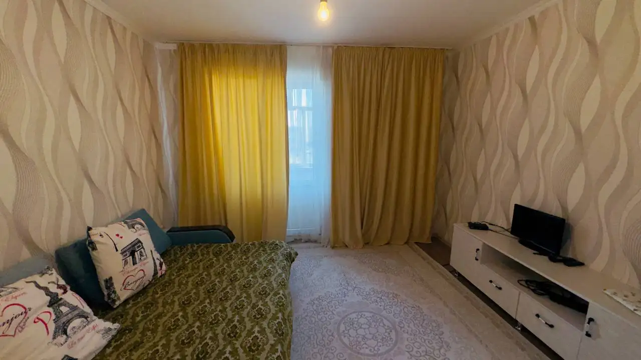 Суточная квартира, 9-я улица, фотография 2