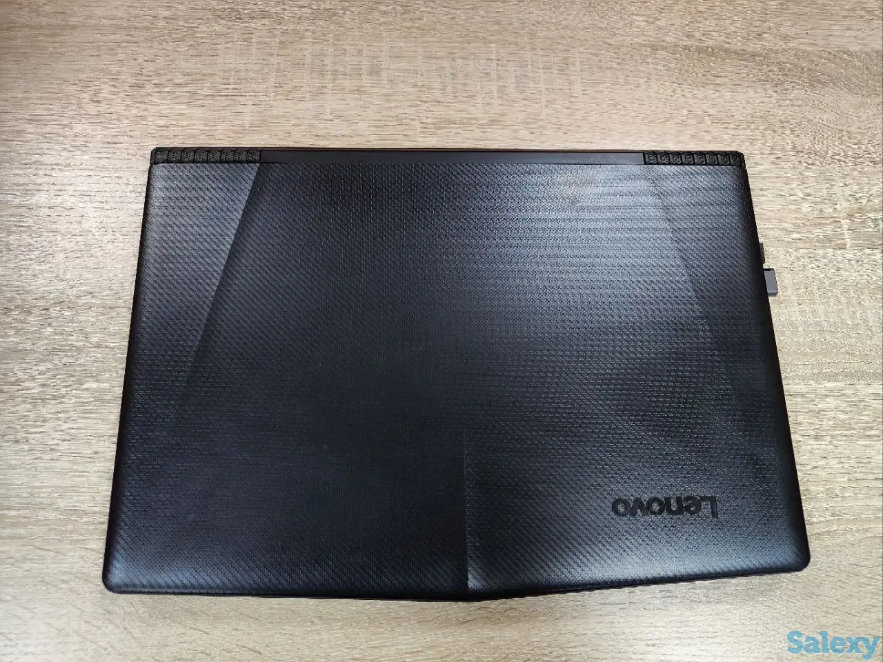 Игровой Ноутбук Lenovo Legion Y520(i5,nVIDIA 4G,DDR8Gb,SSD128Gb+HDD500Gb), фотография 2