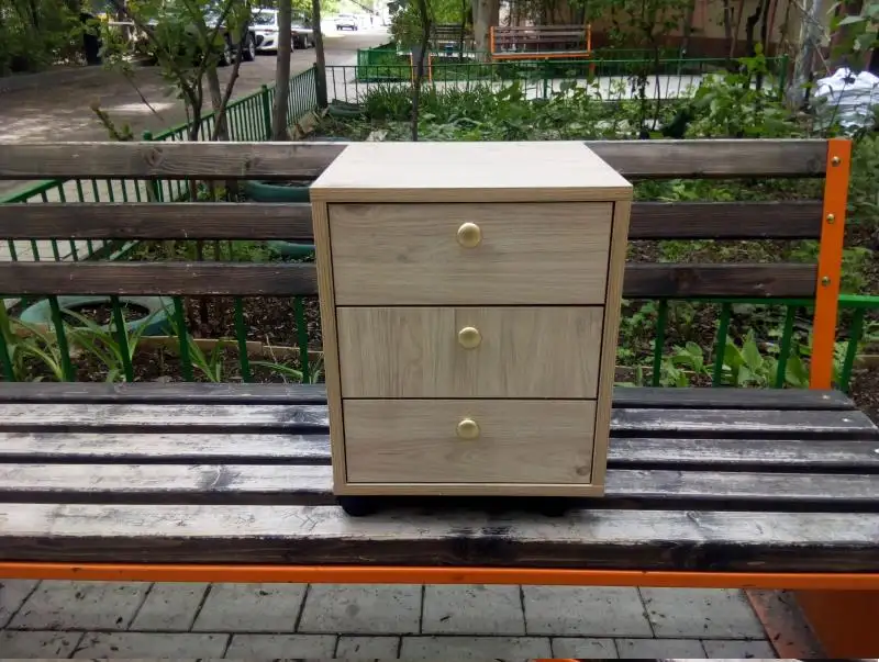 Новая удобная тумбочка, фотография 9