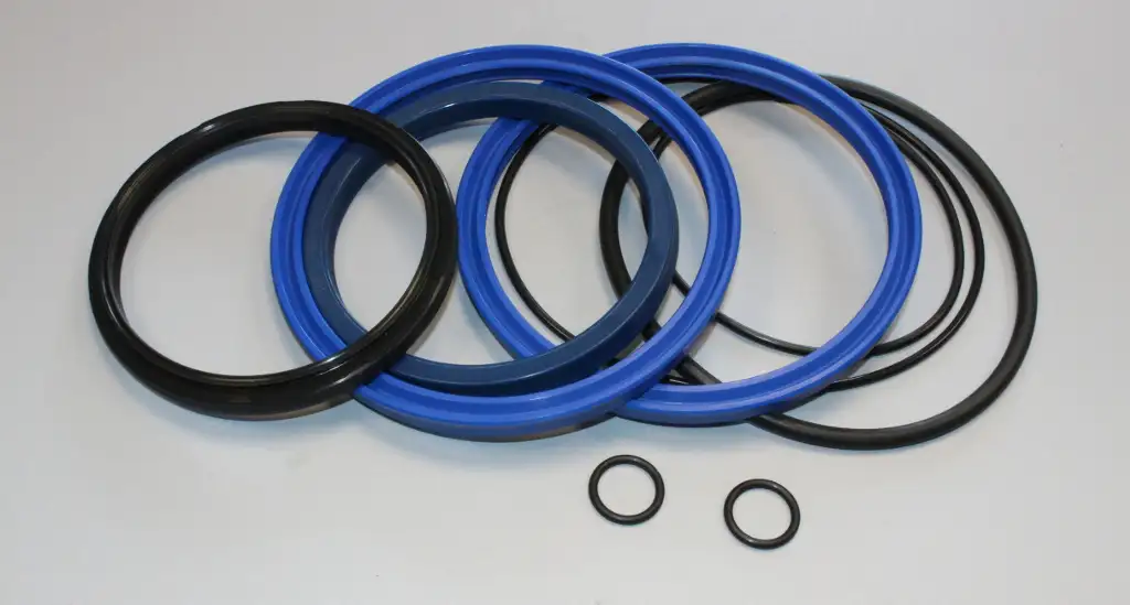 Ремкомплект подъема стрелы КМУ UNic URV340.370, фотография 2