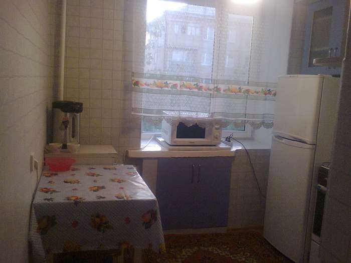 Сдам посуточно 1комн.кв цем.поселок, Глинки д.37, фотография 7