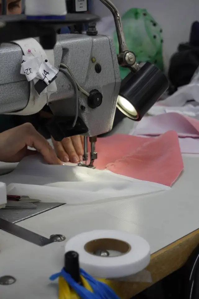 Продается прибыльный полностью поставленный Свадебный бизнес с собственным производством, фотография 2