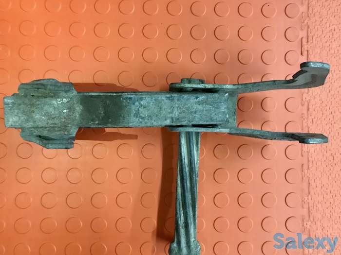 Универсальный замок для крупнощитовой опалубки пилосио, трио, крокодил, фотография 4