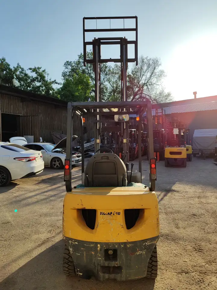 Вилочный погрузчик Komatsu FG15C16 свежедоставлен, фотография 6