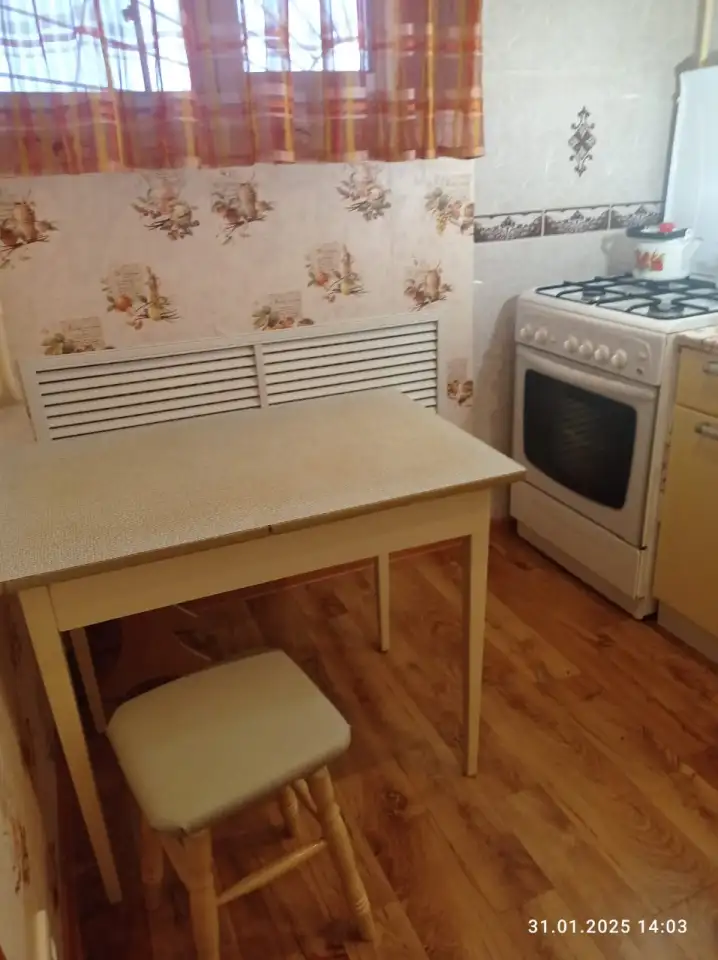 На длительный срок 2-комнатная в 11 мкр  с мебелью, фотография 12