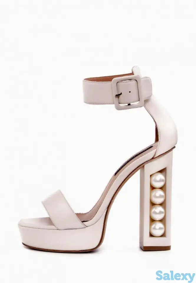 Босоножки aizhan assenbayeva, фотография 1