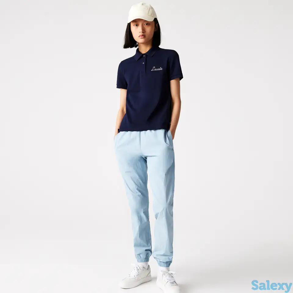 Женская рубашка-поло lacoste стандартного кроя из хлопкового  с вышивкой, фотография 1