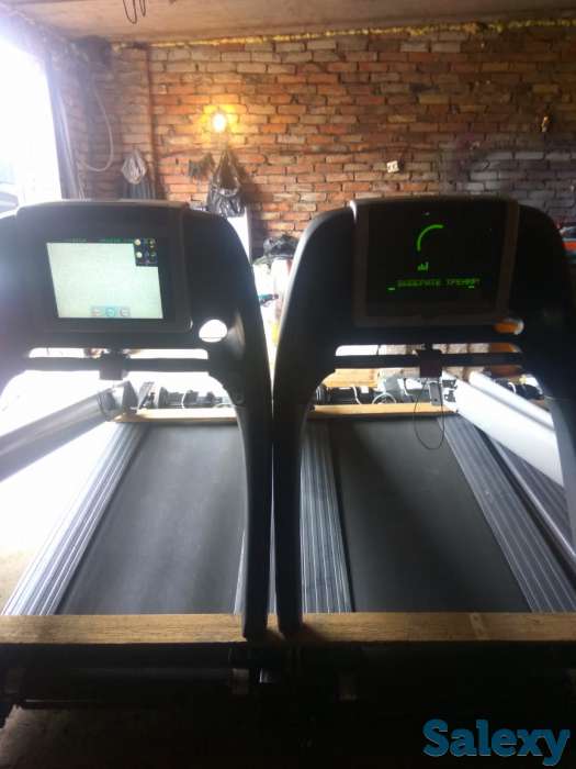 Профессиональные беговые дорожки Technogym, фотография 5
