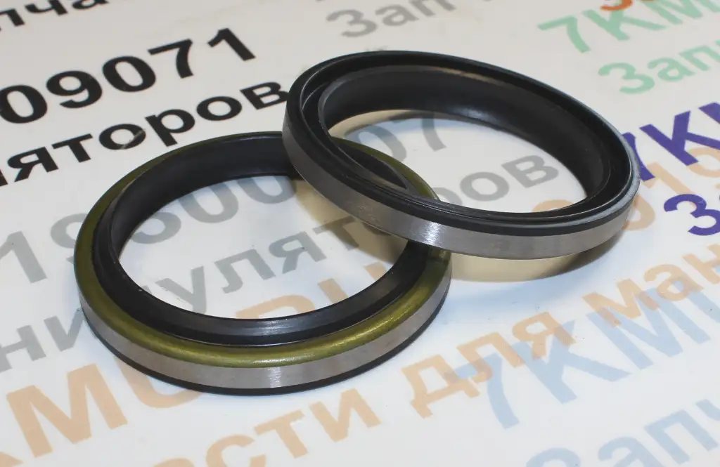 Оригинальный сальник редуктора КМУ Unic 500, фотография 1