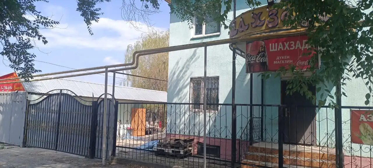 Продоется магазин Шахзада с летн кафе, р.н село Кеңдала по трассе, фотография 1