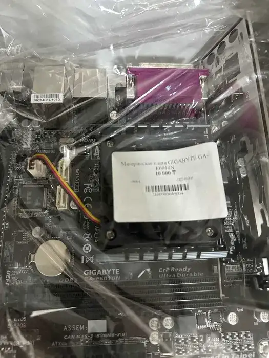 Материнская плата GIGABYTE GA-E6010N, фотография 1