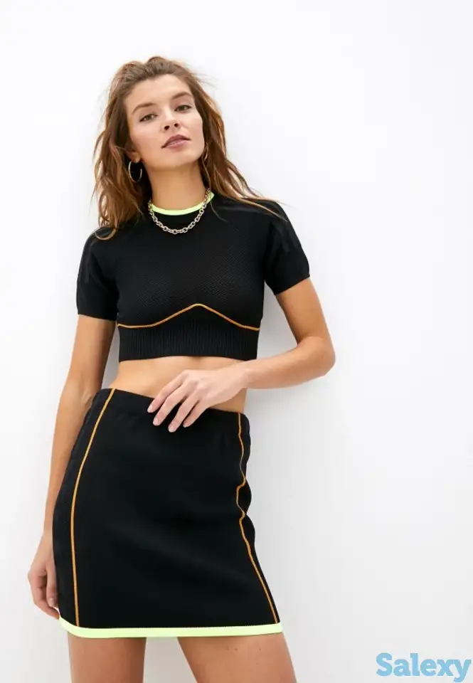 Топ adidas originals, фотография 1