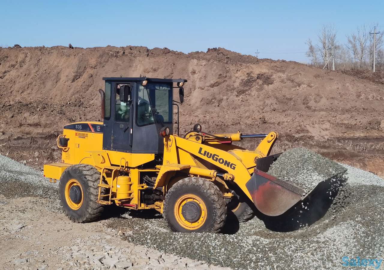 Услуги/Аренда - Погрузчик фронтальный колесный – ковш 2 куба 3 тонны, фотография 5