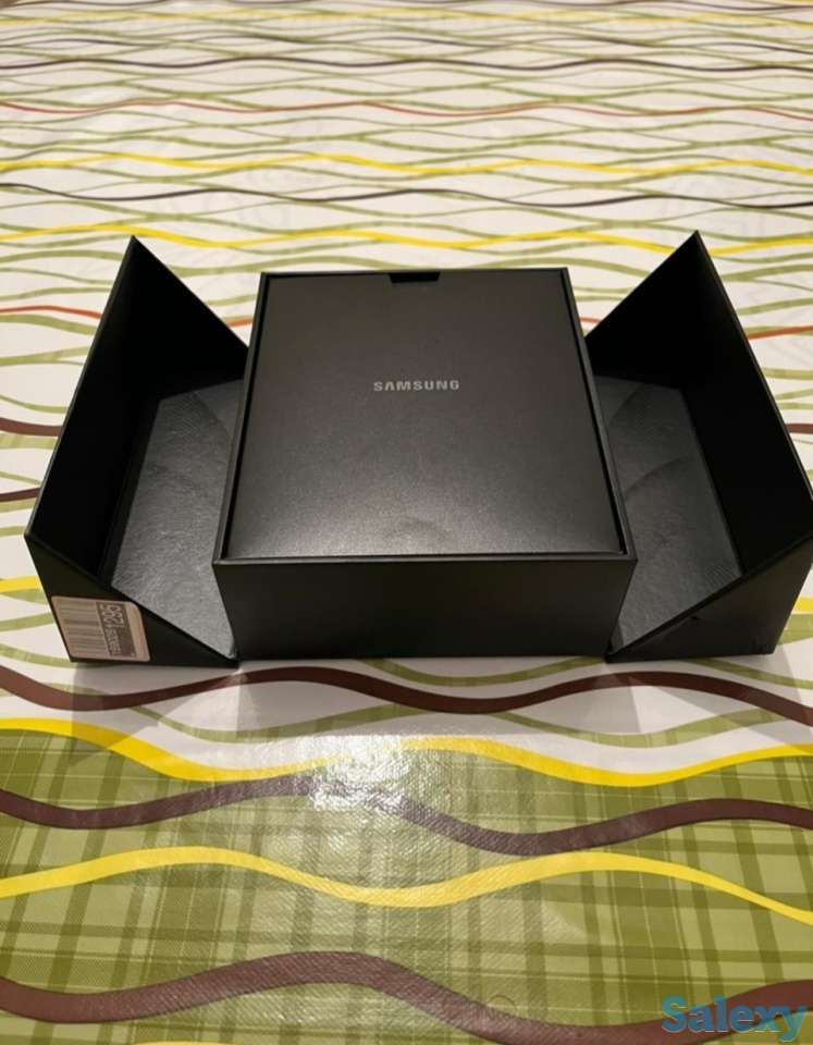 Samsung Z fold2 (256 Гб.), фотография 5