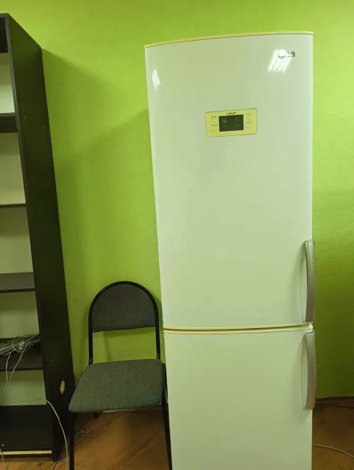 продам холодильник, фотография 1