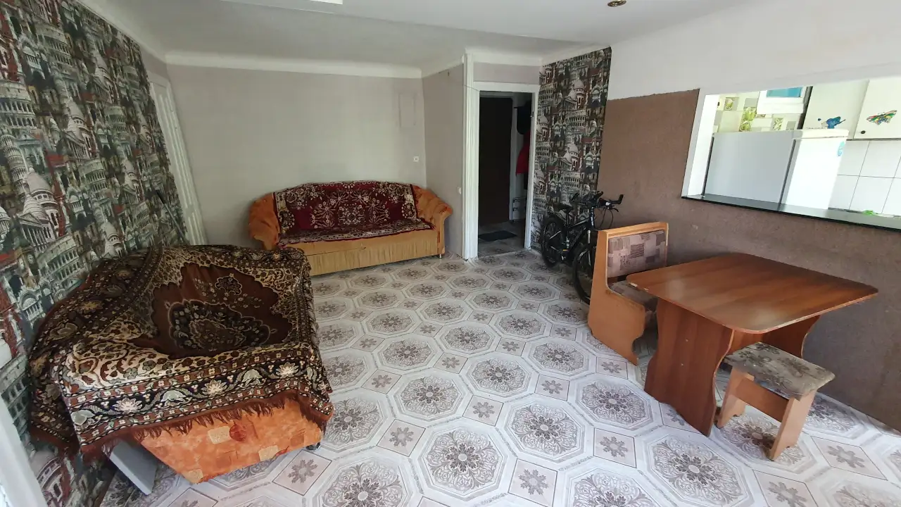 Продам квартиру на Титова, фотография 3