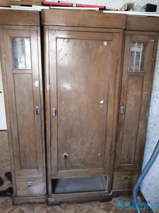 продам раритетный шкаф, фотография 1