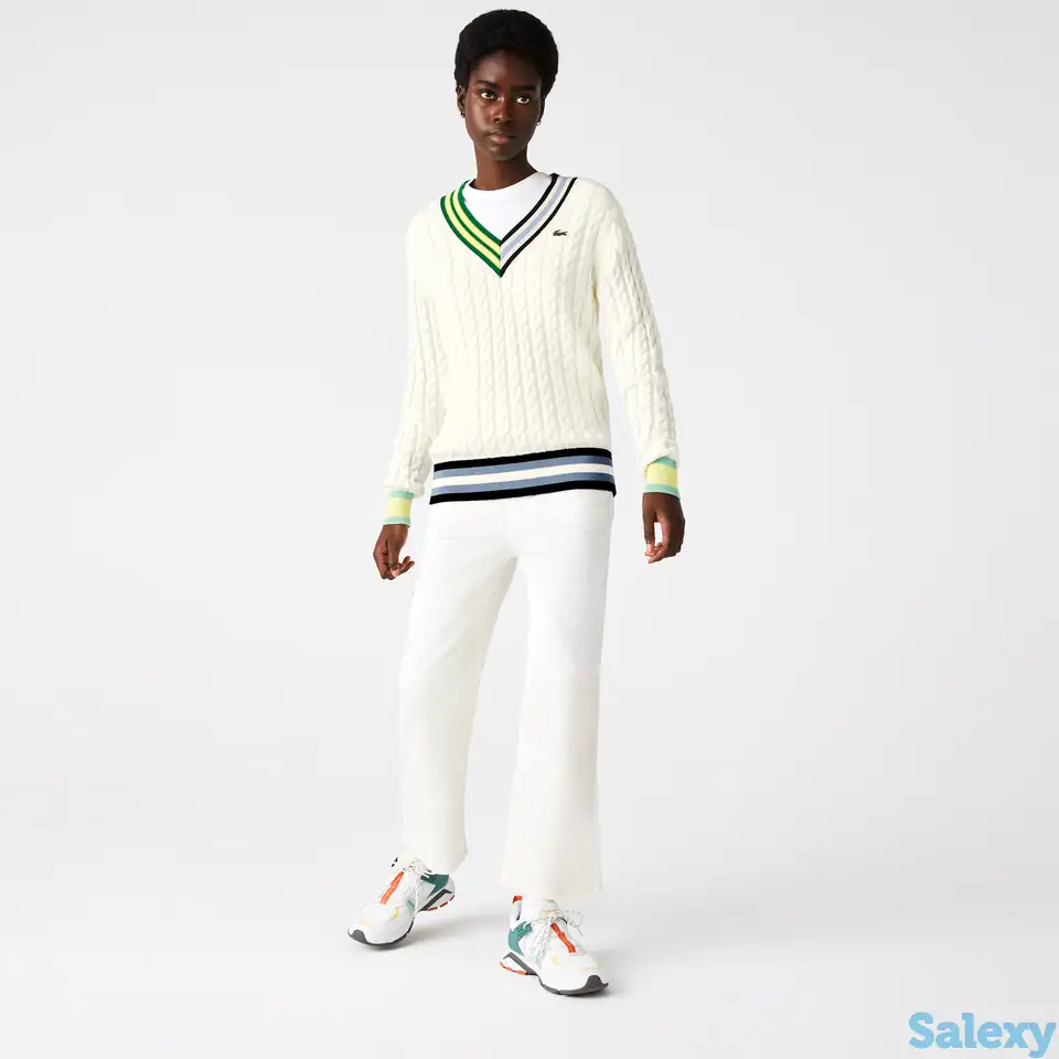 Женский свитер lacoste c v-образным вырезом, фотография 1