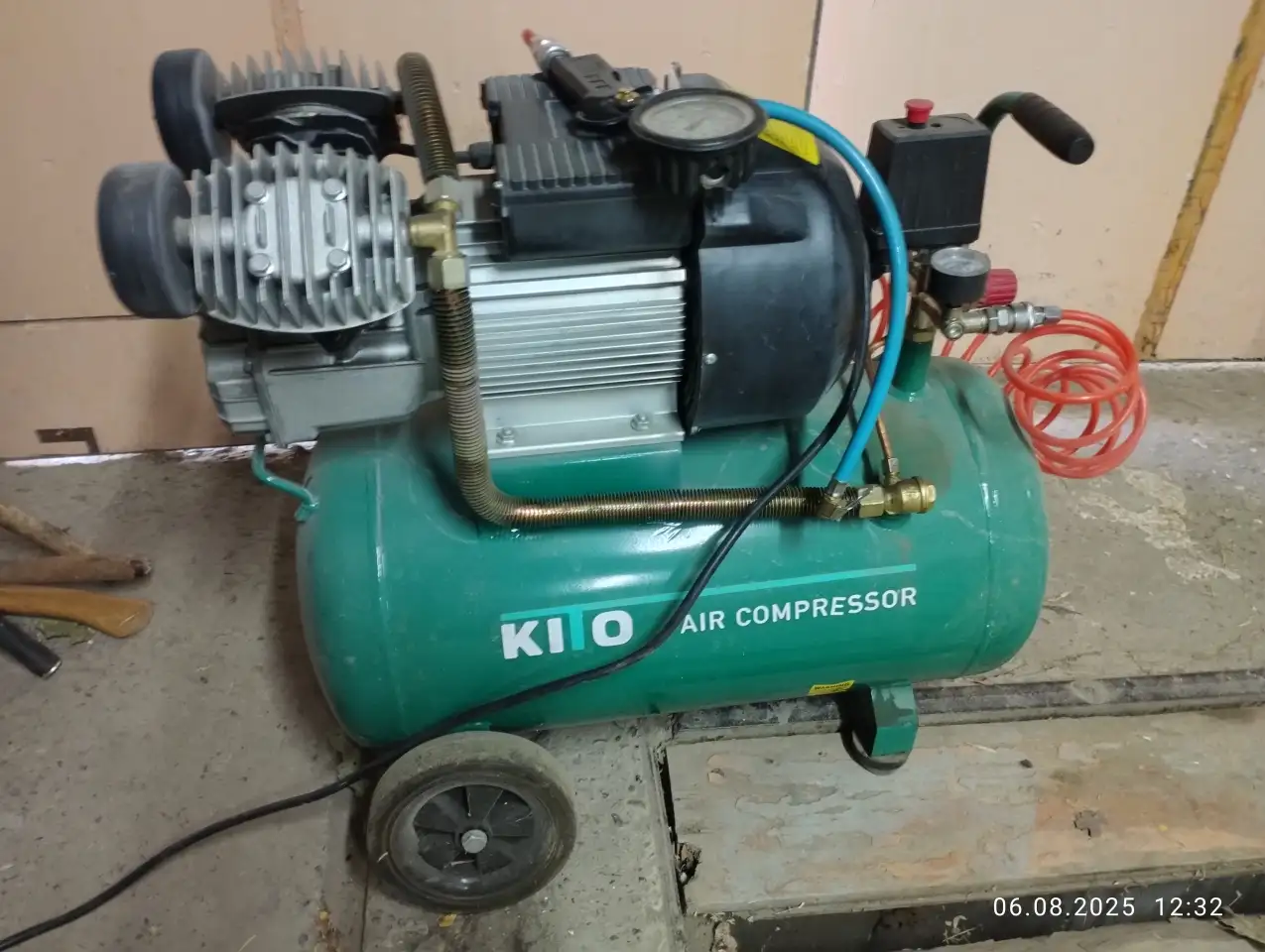 Компрессор масляный Kito SGV9631-2.2, фотография 1