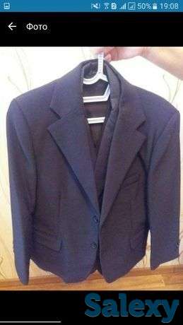 Продам пиджак и жилет на мальчика., фотография 1