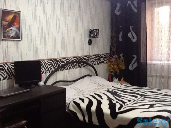 Сдам комнату (20 кв.м+лоджии)в 3-х ком.в доме бизнес.в центре, 2-м девушкам, женщине, фотография 1