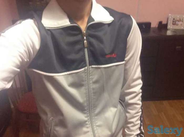 Спортивная толстовка adidas, фотография 1