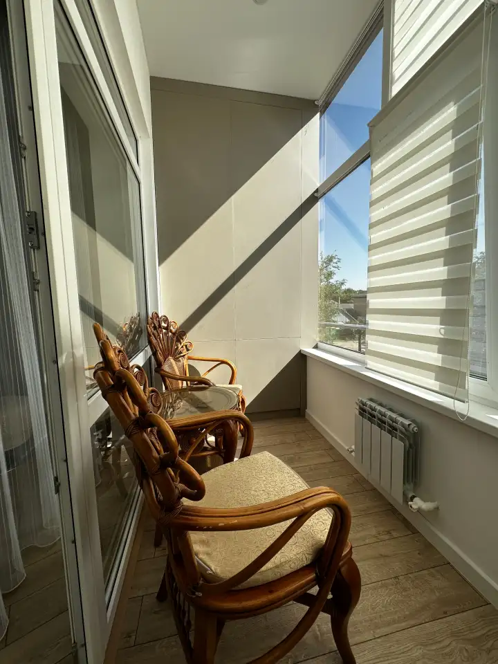 Уютная квартира в новом доме в центре города, Исаева 71, фотография 7