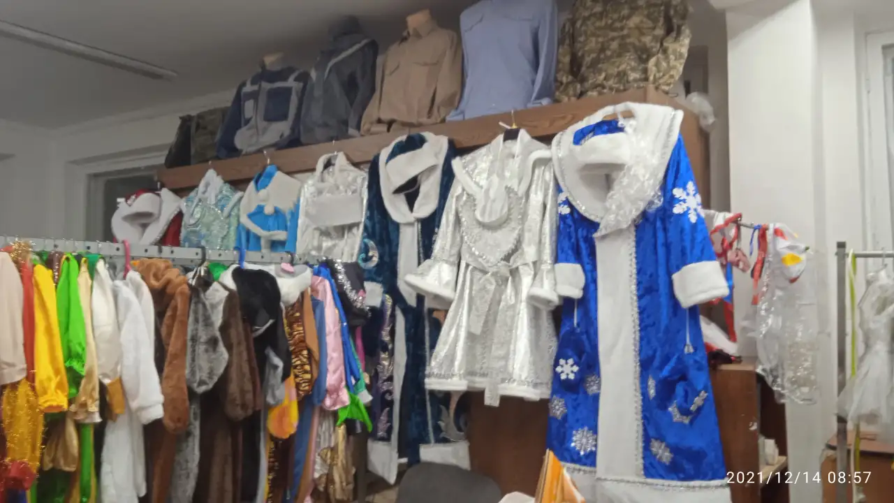 Прокат новогодних костюмов, фотография 1