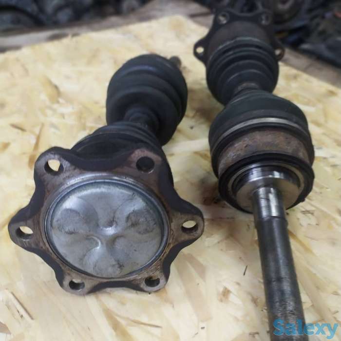 Привод переднего редуктора Toyota, фотография 1