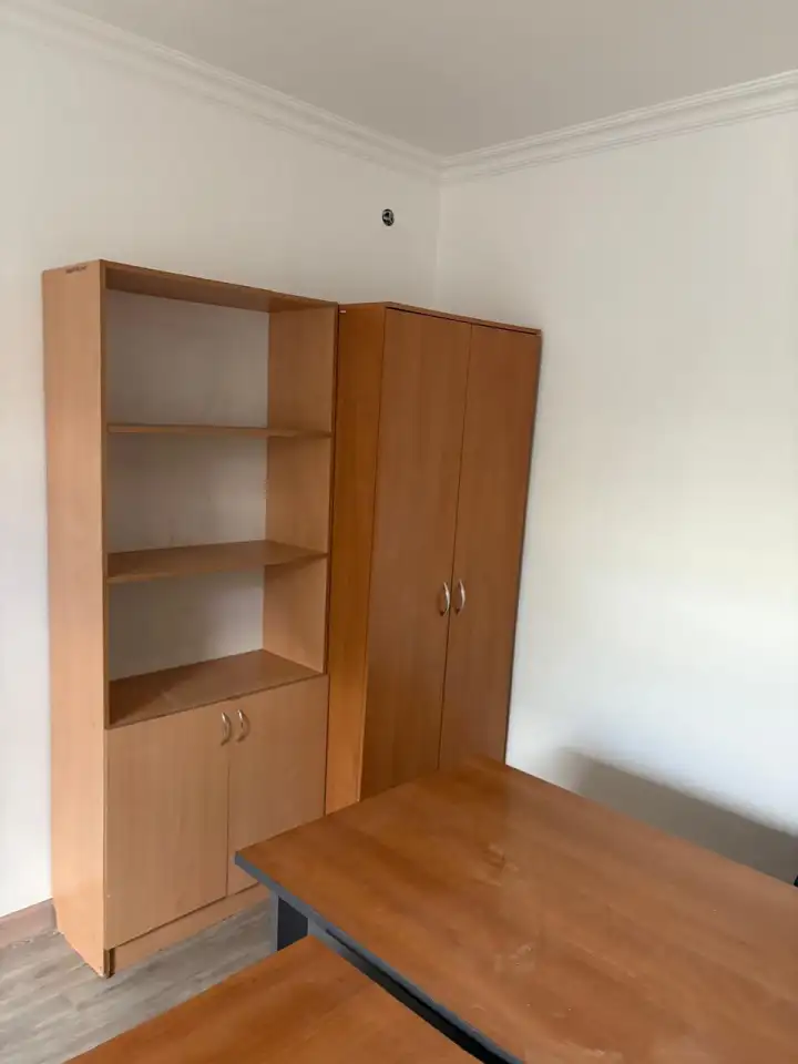 Продается офисная мебель бу в хорошем состоянии, фотография 4