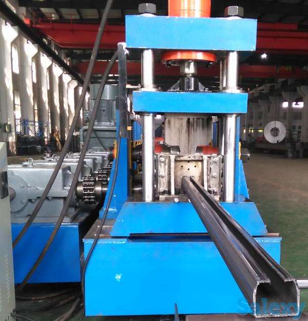 Купить оборудование по производству балки для откатных ворот из Китая, фотография 1