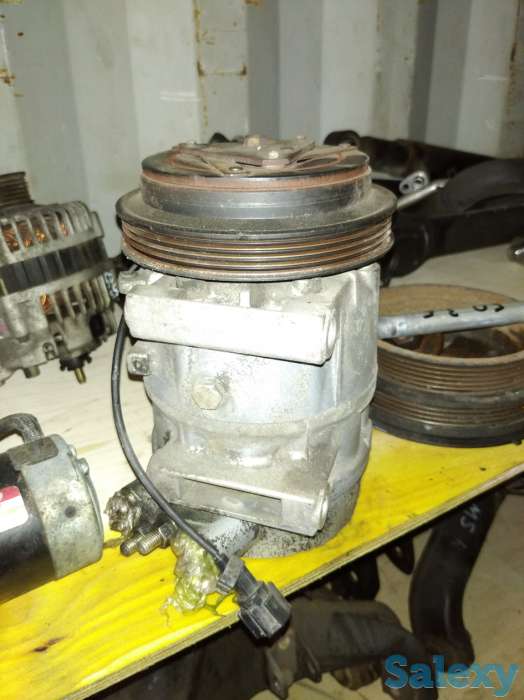 Nissan  Pathfinder R50 компрессор кондиционера, фотография 1