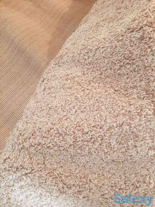 Большой высоковорсный ковер Loca Shaggy в теплом бежевом цвете, фотография 1