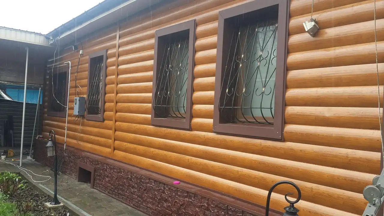 Фасад, кровля, карниз, забор, водосточная система, фотография 9