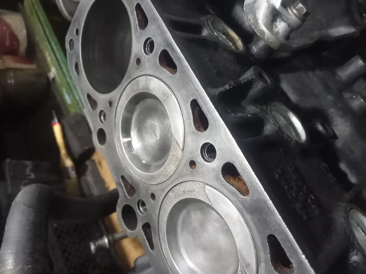Ремонт двигателей легковых и грузовиков Камаз замена прокладки ГБЦ, фотография 4