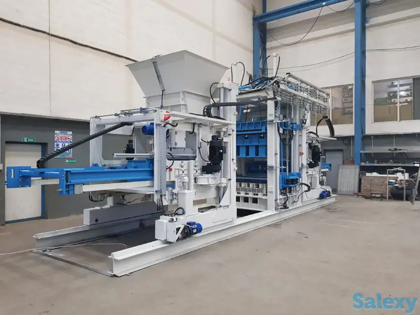 Стационарный вибропресс SUMAB R-1000 новый в наличии, фотография 1