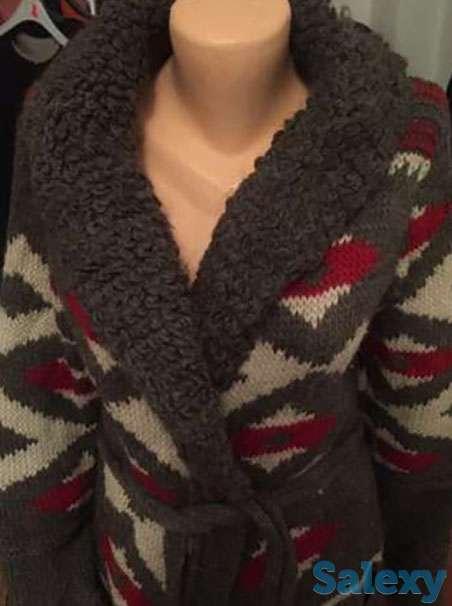 Шерстяной вязаный кардиган Италия, фотография 1