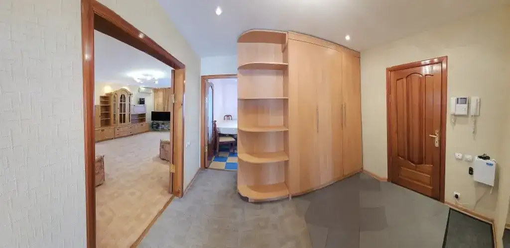 Продам 4-х комнатную квартиру 73 м2 в Актобе по ул. Пожарского 30, фотография 4