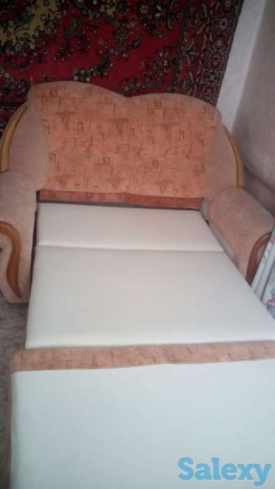 диван, фотография 1