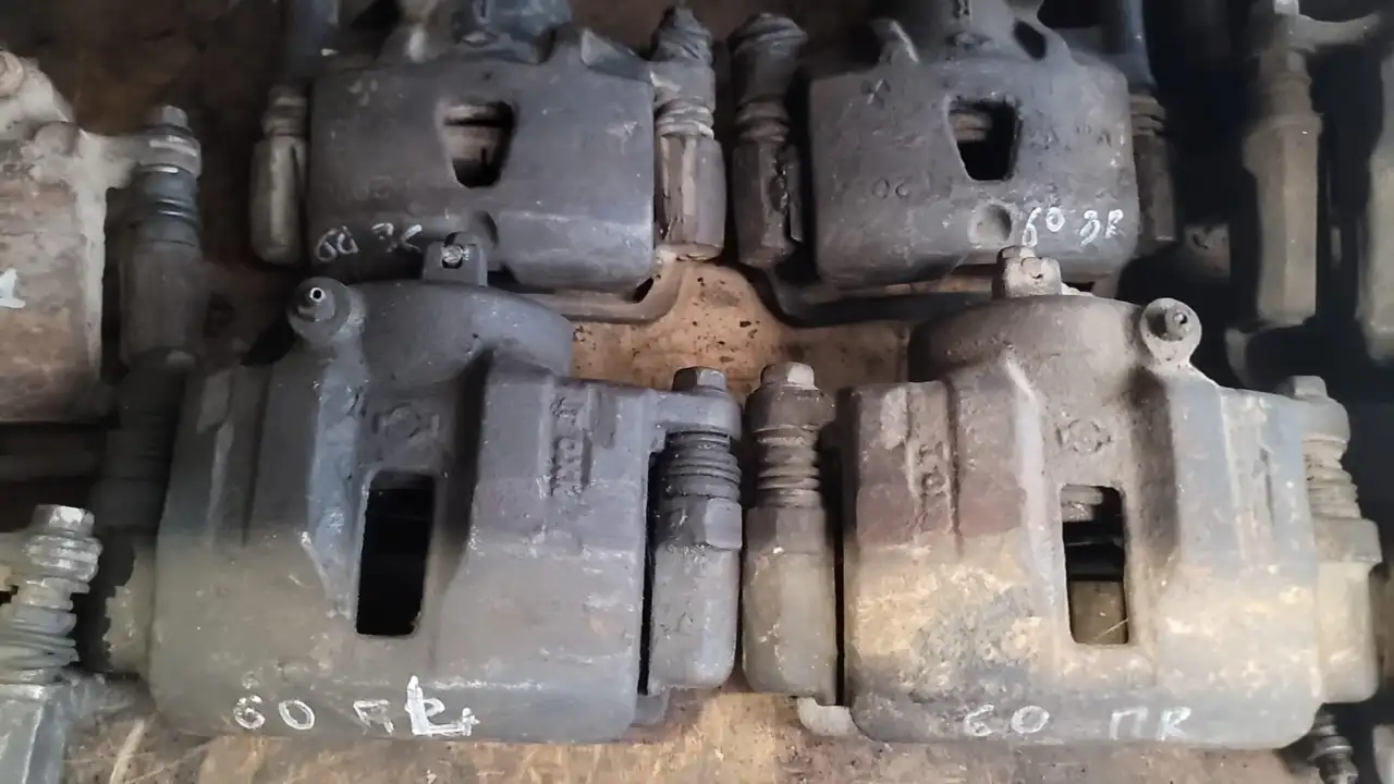 Суппорт   Nissan Patrol  y60, фотография 1