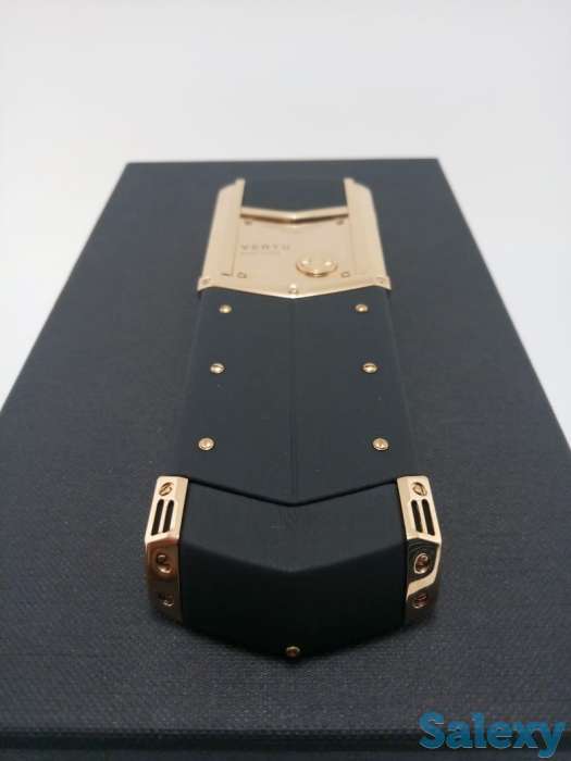Верту Vertu Signature S Design Black + Gold реплика, фотография 2