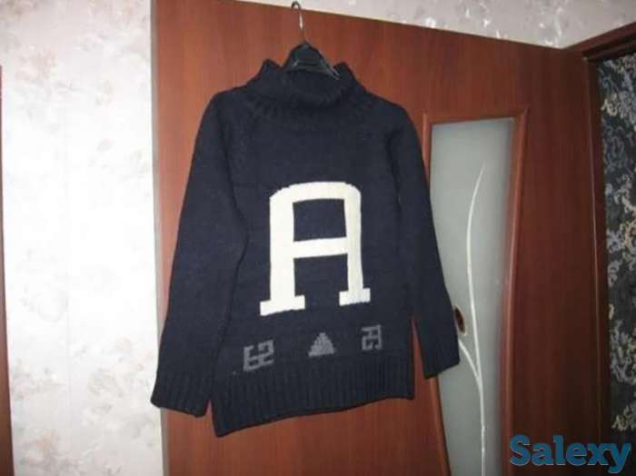 Свитер детский,темно-темно синего цвета,размер-30, на ребенка 5-6 лет, фотография 1