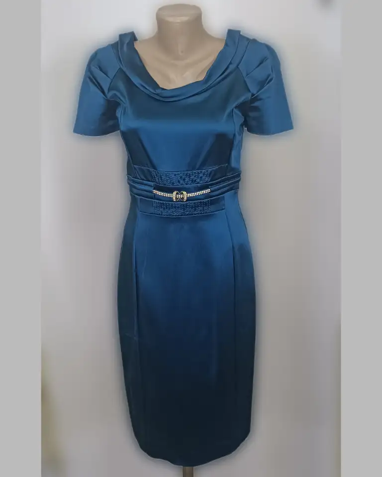 Вечерние и повседневные платья, фотография 1