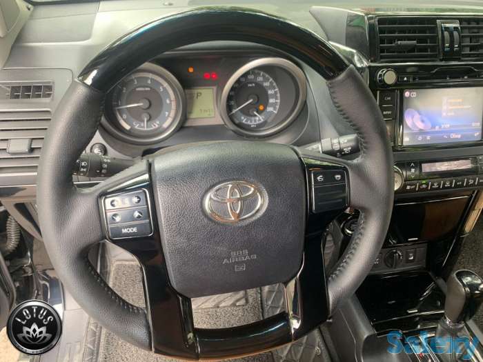 Перетяжка и реставрация рулей  Lotus, фотография 9