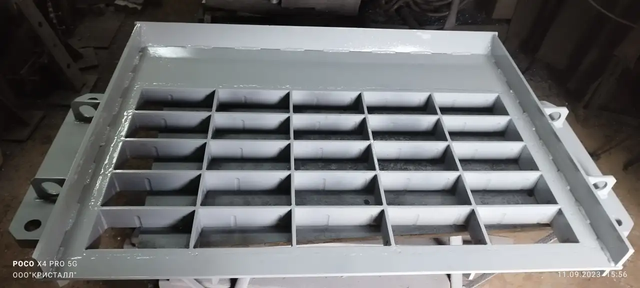 Пуансон-матрица на Рифей буран, фотография 1