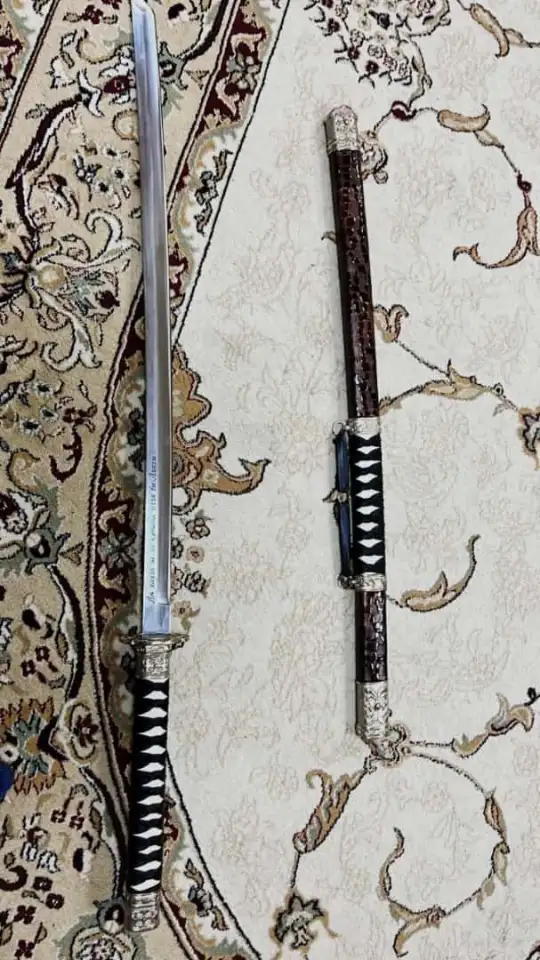 Катана ручной работы, фотография 1