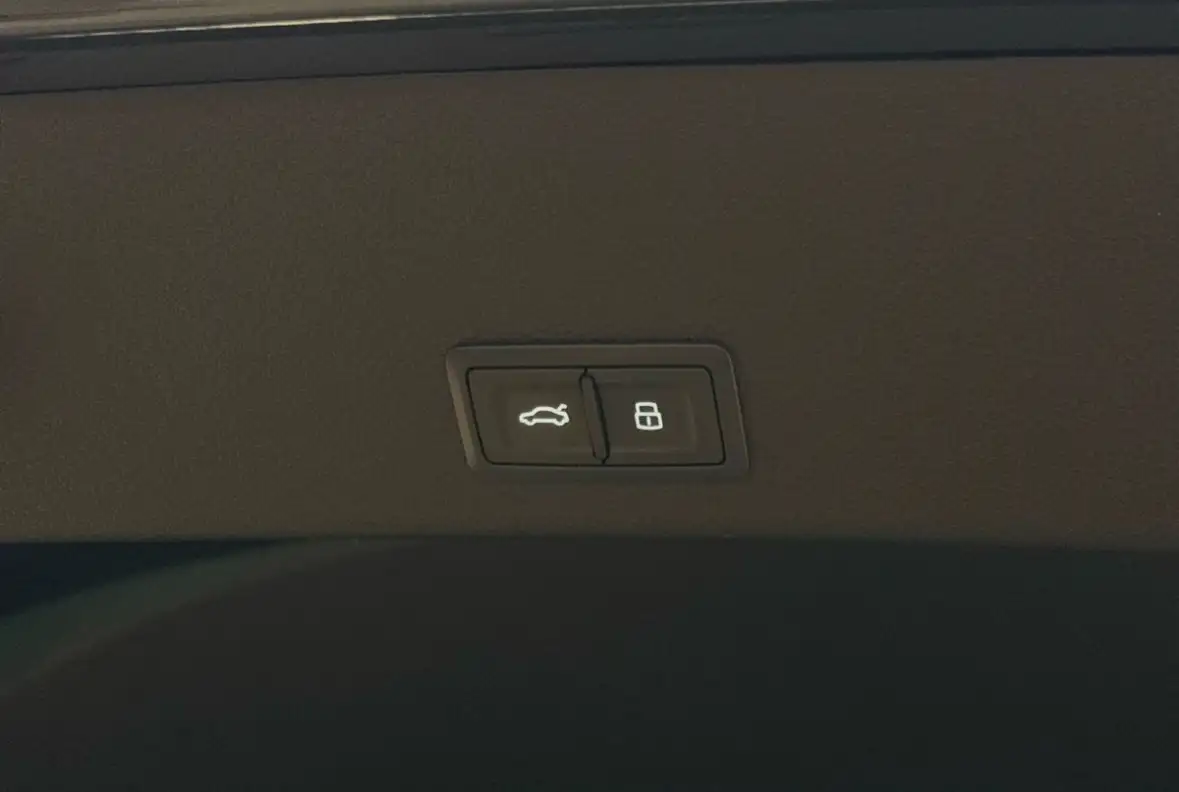 Audi e-tron, фотография 12